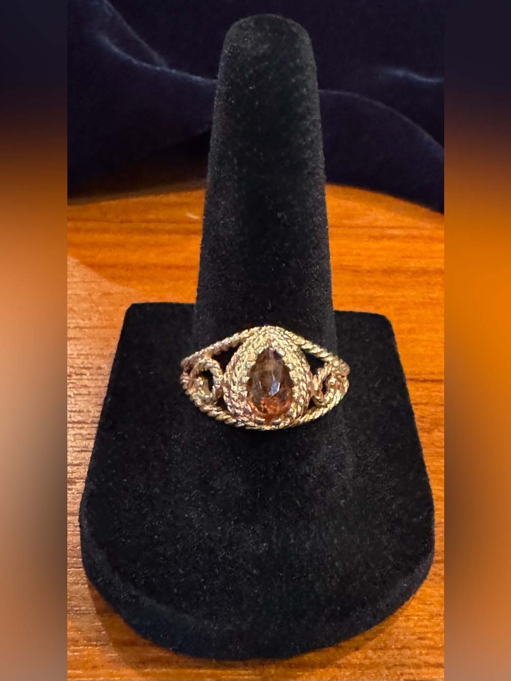 Vintage Avon Ring, Sz 7, Gold Tone Filigree, Faux Amber Topaz “Smokeblaze”